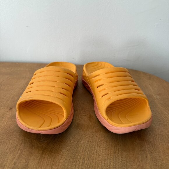 Hoka One One yellow ORA recovery slide sandal - Picture 4 of 4